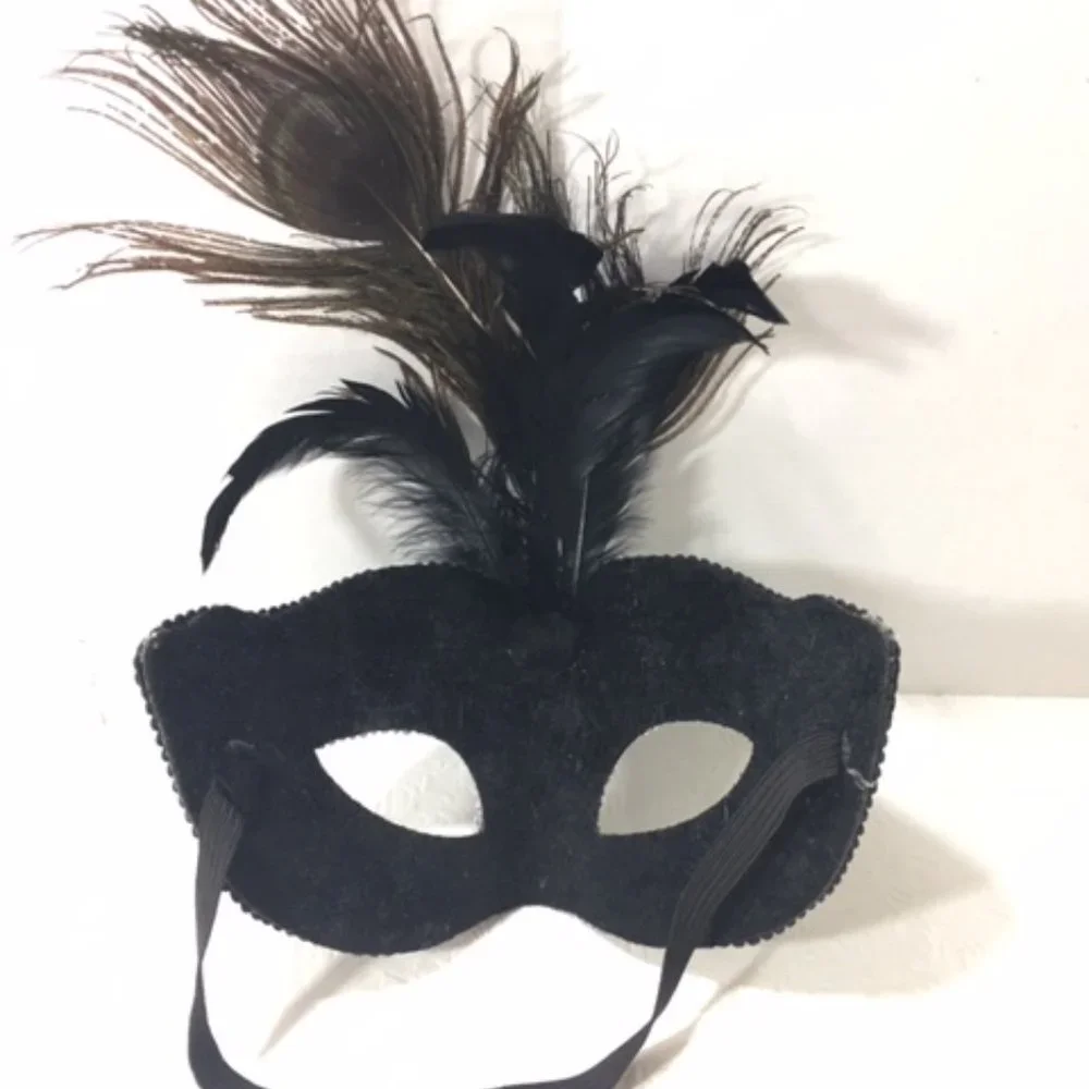Turquoise Black Lace Peacock Feathers Masquerade Halloween Mask